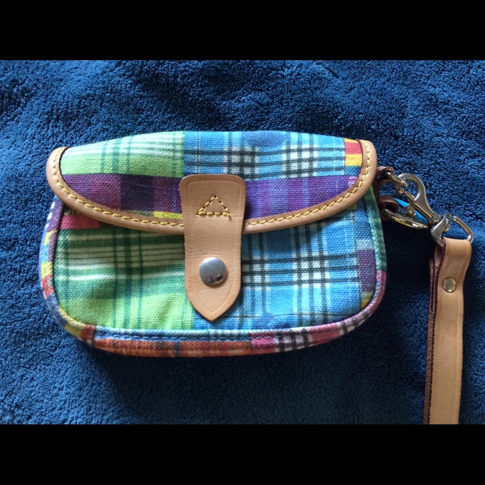 Dooney and Bourke wristlet
