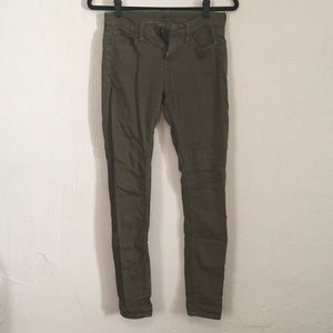 URBAN OUTFITTERS - Mid Rise Twig Ankle / 26