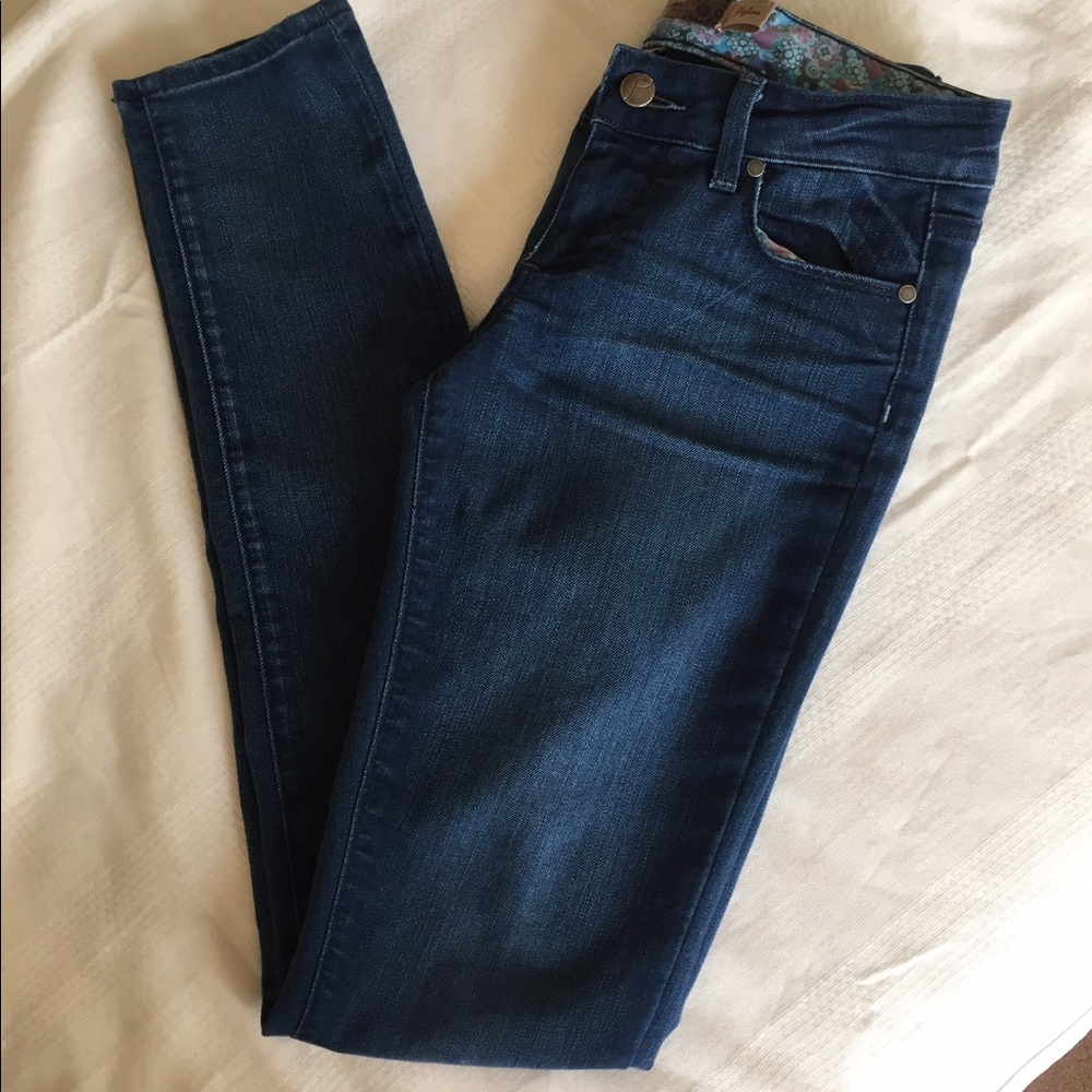 Paige Skyline Skinny Jeans