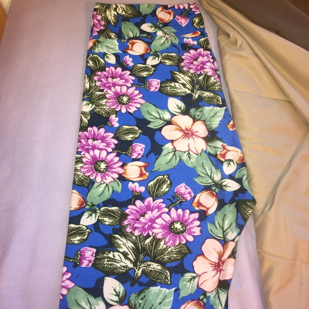 Floral TC LulaRoe leggings