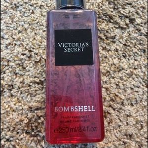 Victoria's Secret Bombshell Perfume