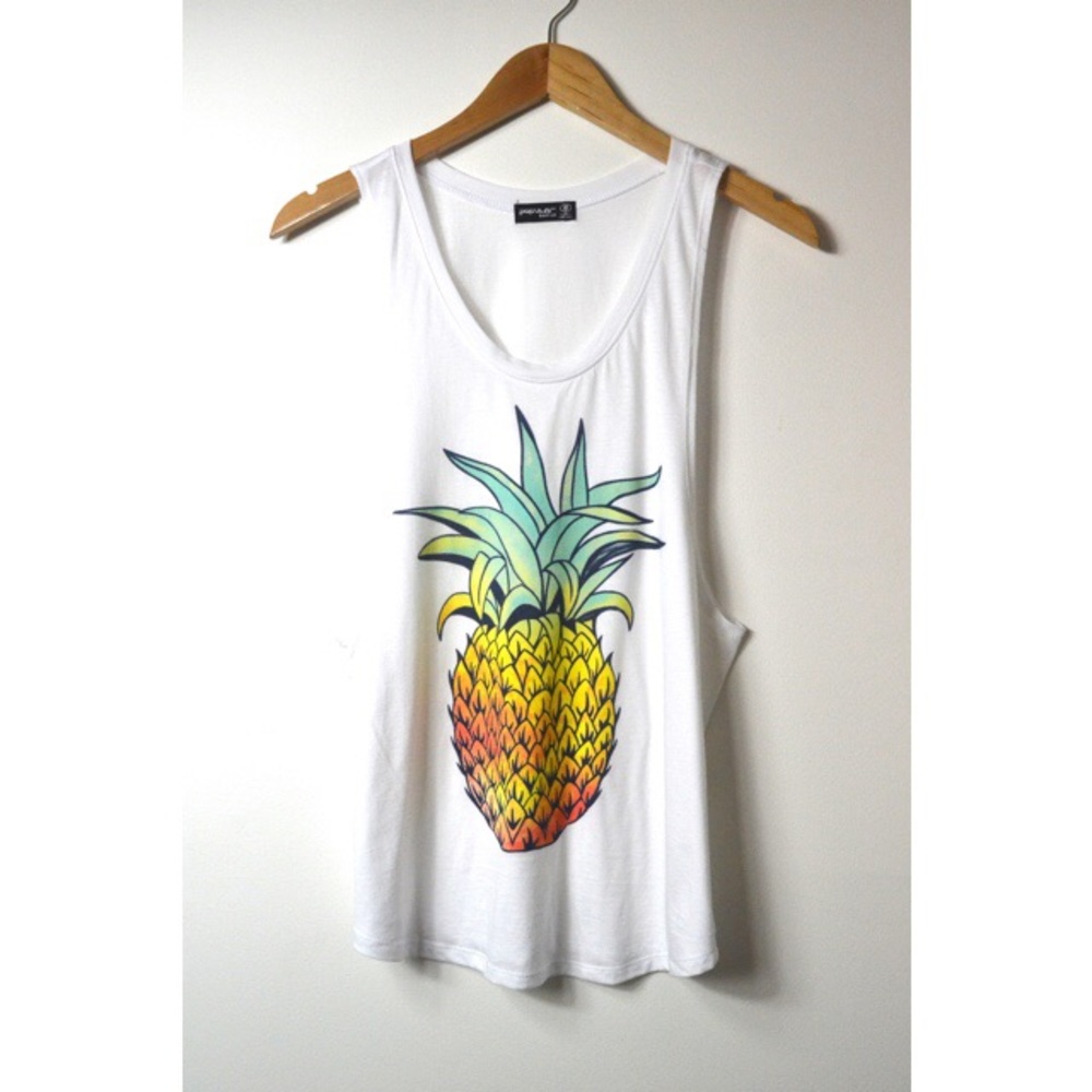 Pineapple Tank - Picture 1 of 3
