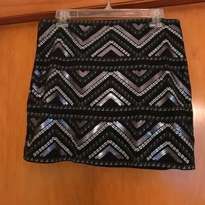 Express sequined skirt!