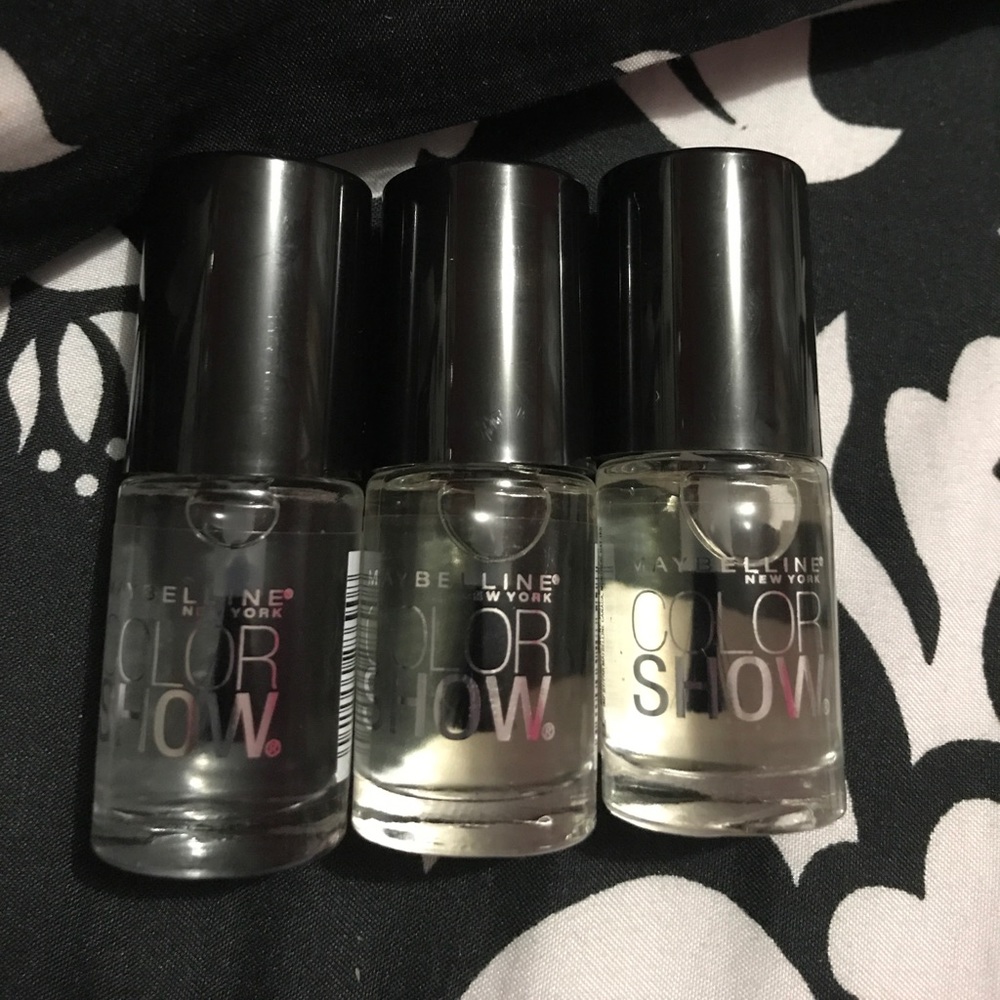 3 maybelline nail polishes in clear 440