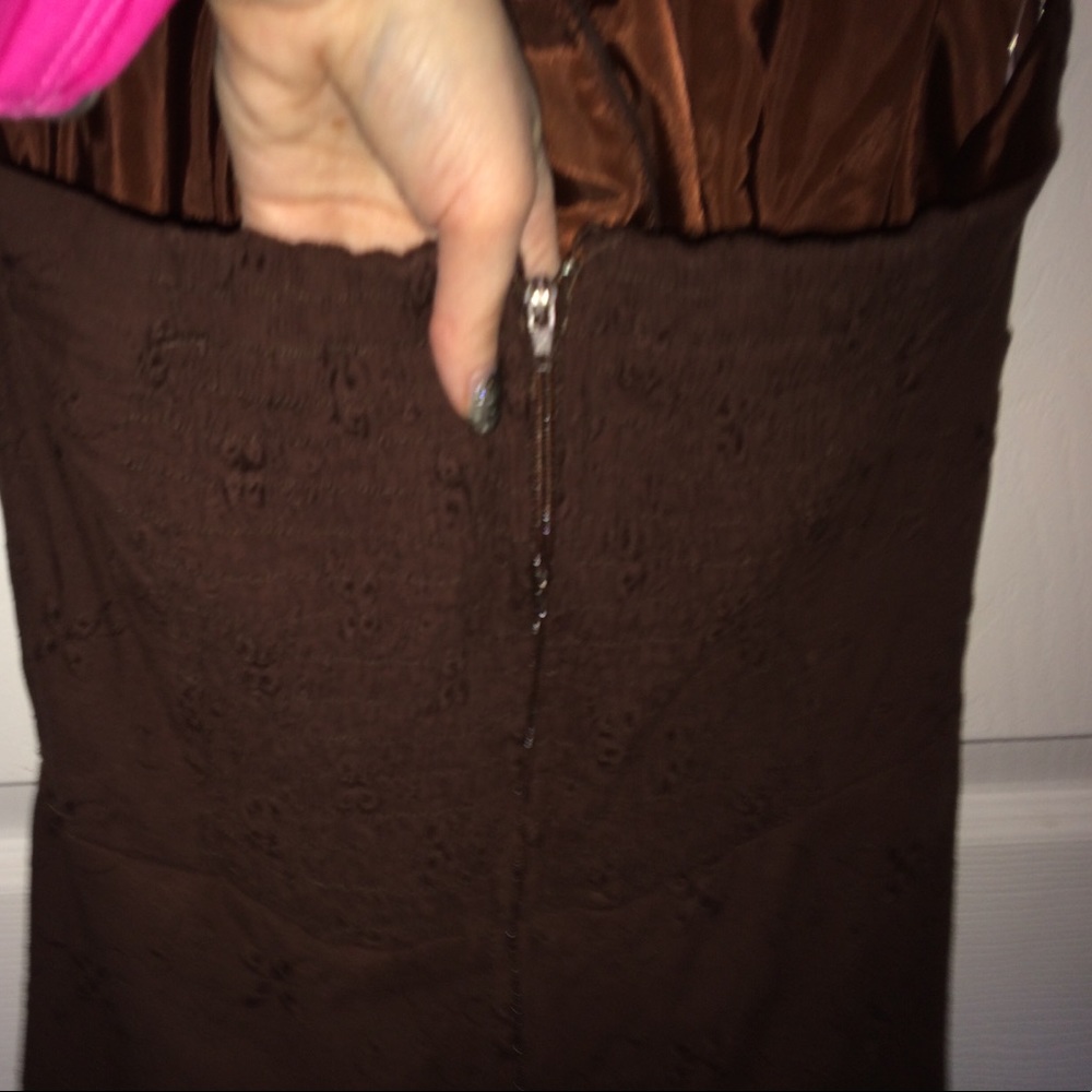 π¦ DONATED Madison Leigh eyelet halter dress - Picture 6 of 7