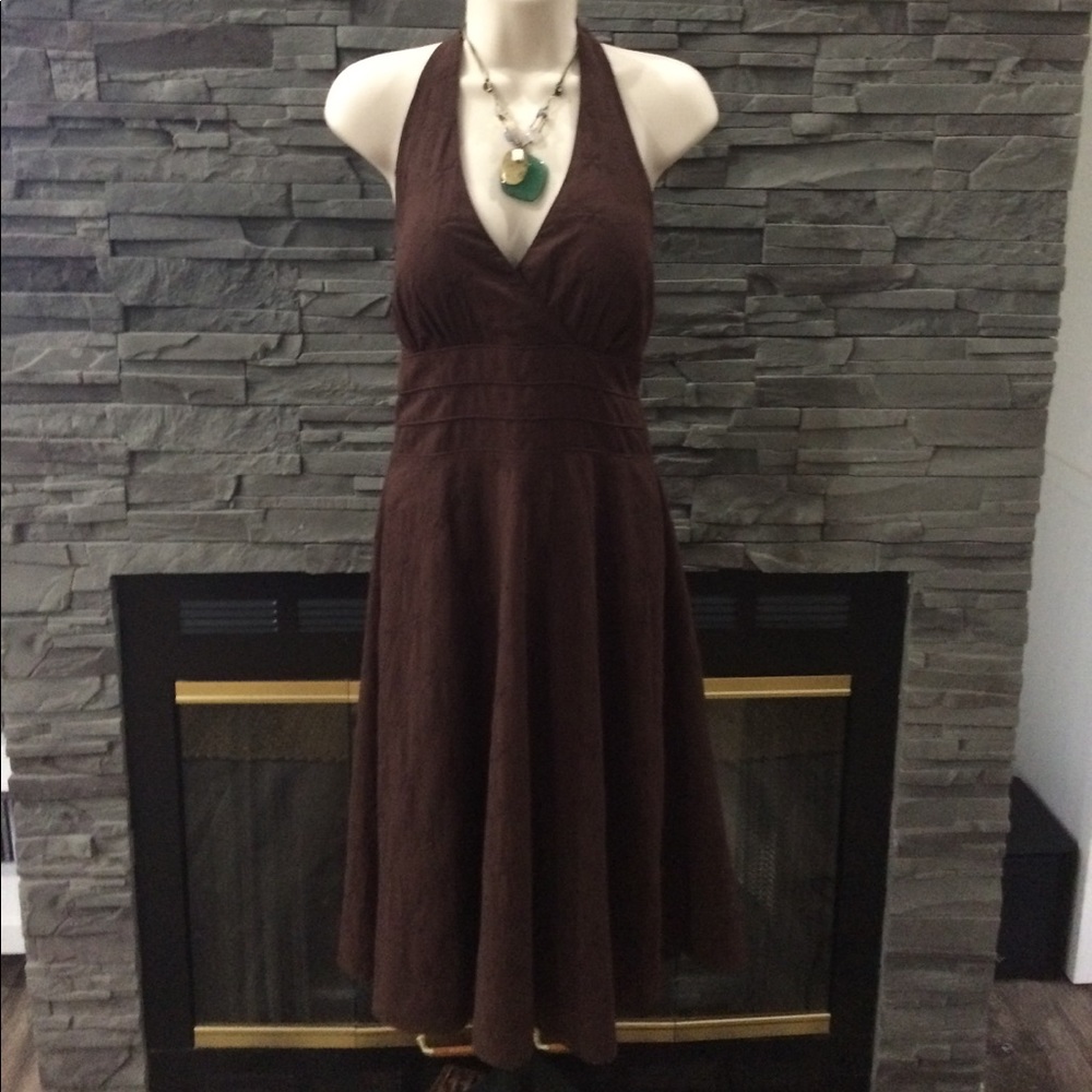 π¦ DONATED Madison Leigh eyelet halter dress - Picture 1 of 7