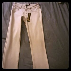 Med nwt Khaki stretch tight leg pants