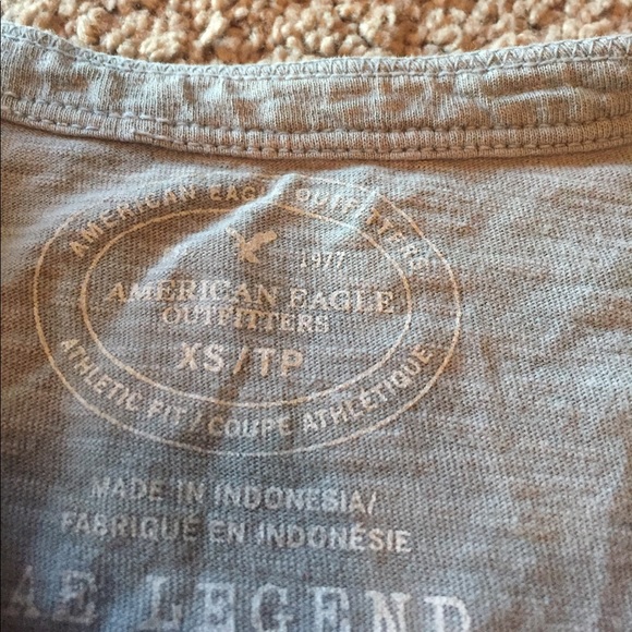 American eagle men's top size extra small - Picture 3 of 5
