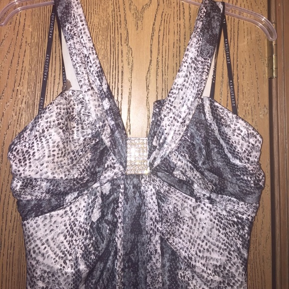 Prom dress - Picture 2 of 3