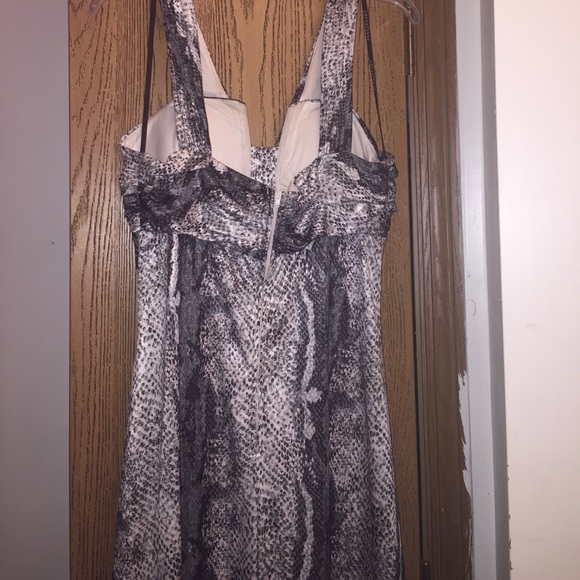 Prom dress - Picture 3 of 3