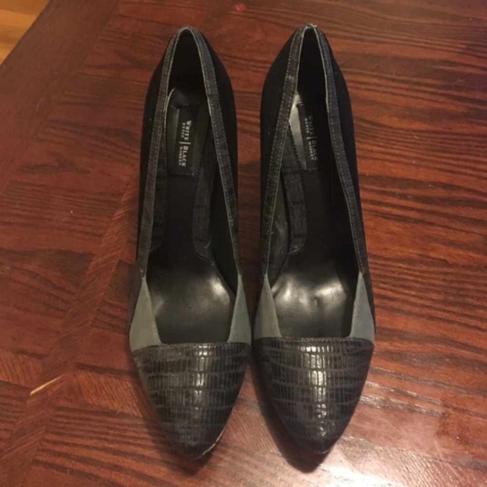 White House/Black Market Black & Grey 9 1/2 shoes