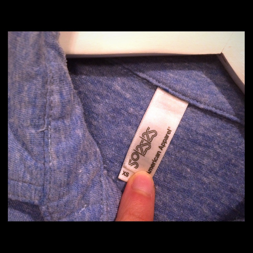 American Apparel Three-button Shirt with collar