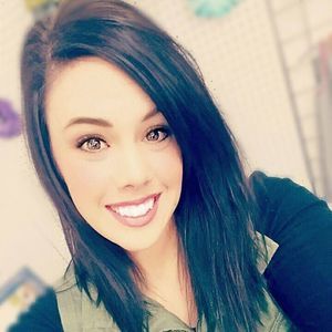 Meet your Posher, Brittney