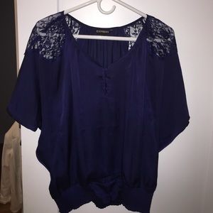 express shirt with lace detail