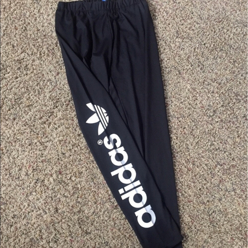 NWT Adidas leggings