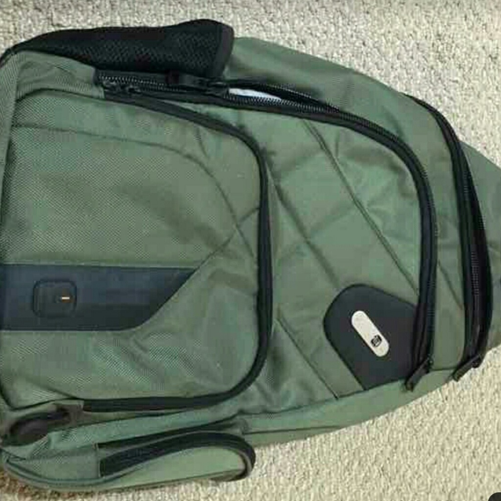FUL BATTERY POWER RECHARGE BACKPACK &GIFT