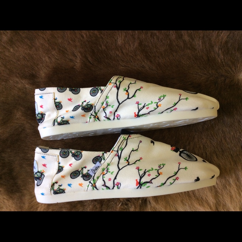 Shoe