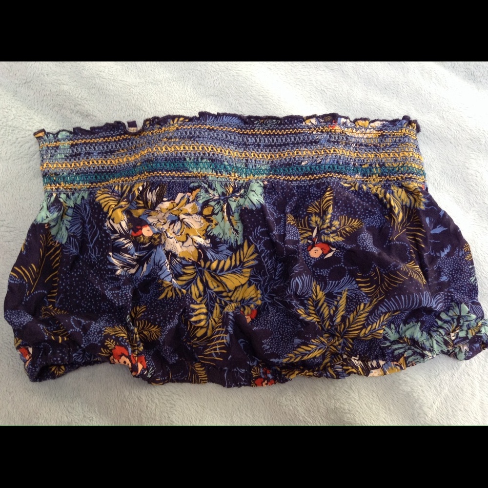 tropical bandeau style crop top