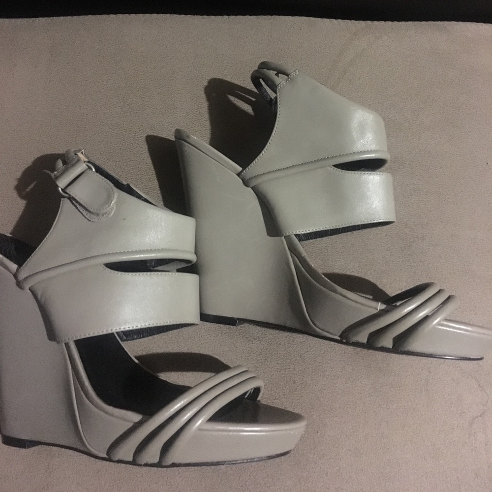 Trouve Strappy Wedges
