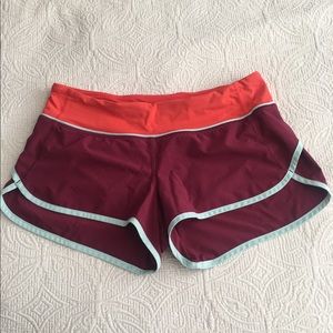 Lululemon size 6 Speed Shorts