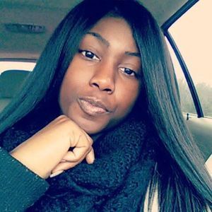 Meet your Posher, Kasie