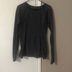 Lululemon long sleeve shirt