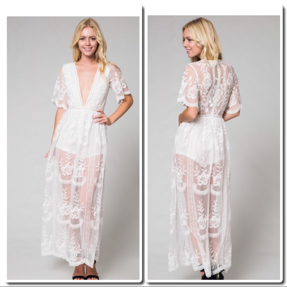 Embroidered Lace Maxi Dress - Picture 3 of 5