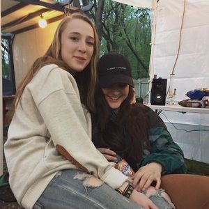 Meet your Posher, Rebecca