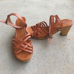 Leather AE clogs/heels