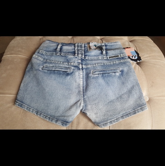 Brazilian Butt Lifting High Waisted Jean Shorts - Picture 2 of 4