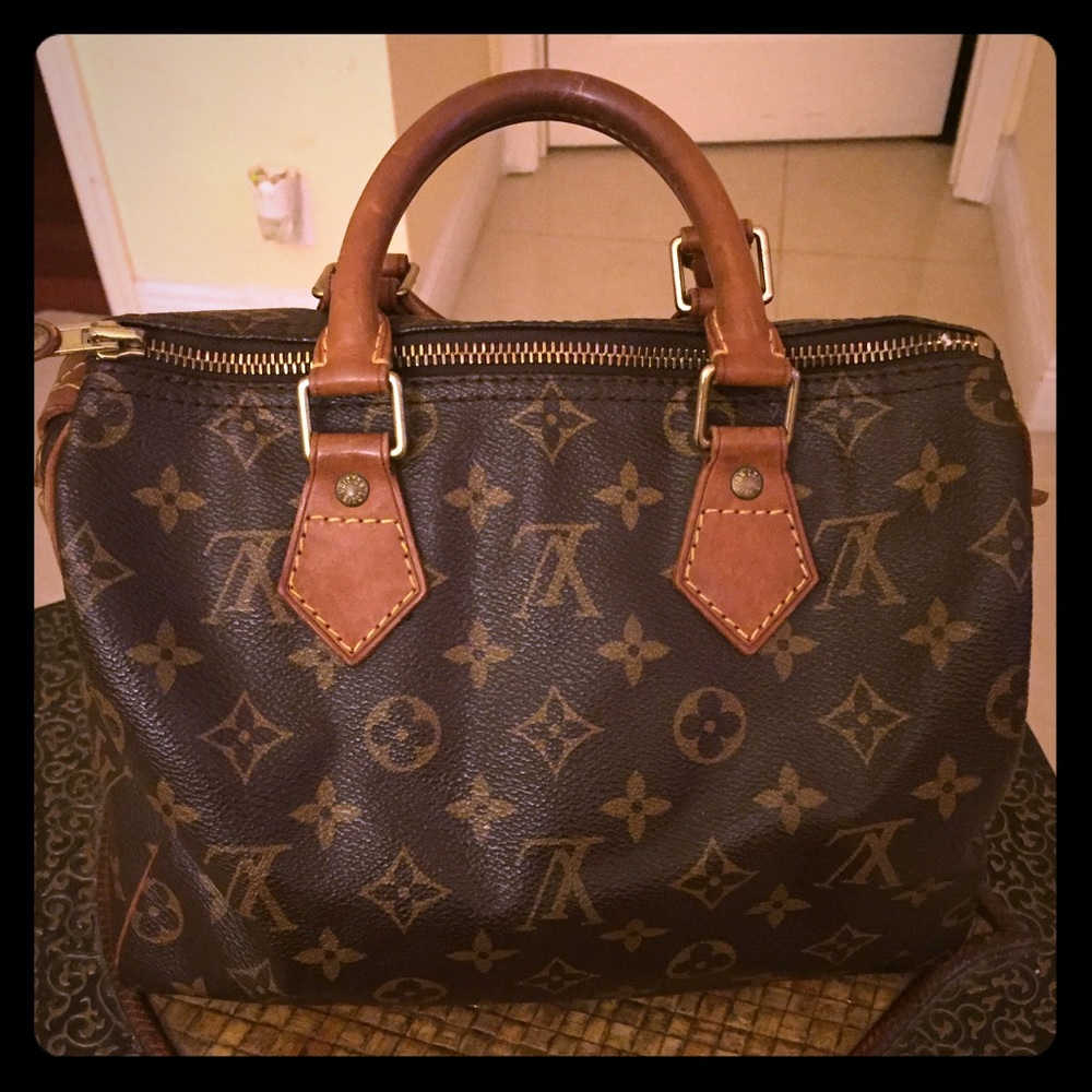 Vintage Louie Vuitton 👜- 💯 Authentic SP0935
