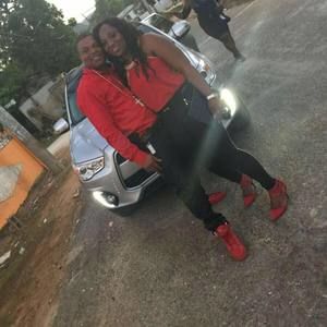 Meet your Posher, Latoya