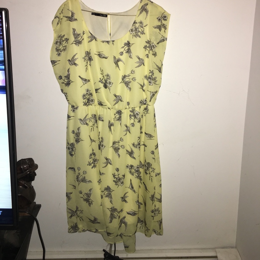 Maurices yellow dress