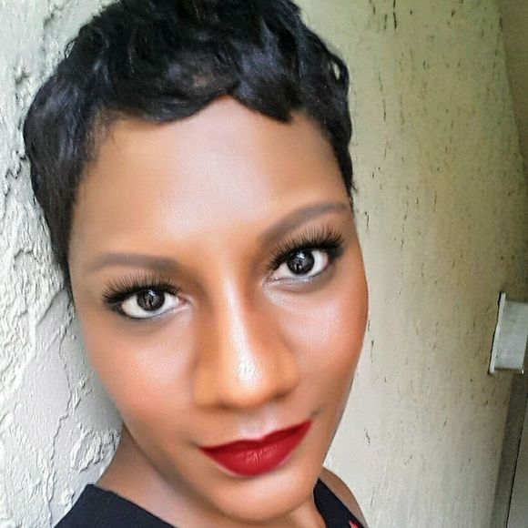 Meet your Posher, Chastity - Picture 1 of 1