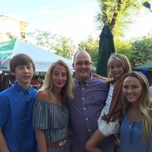 Meet your Posher, Tara