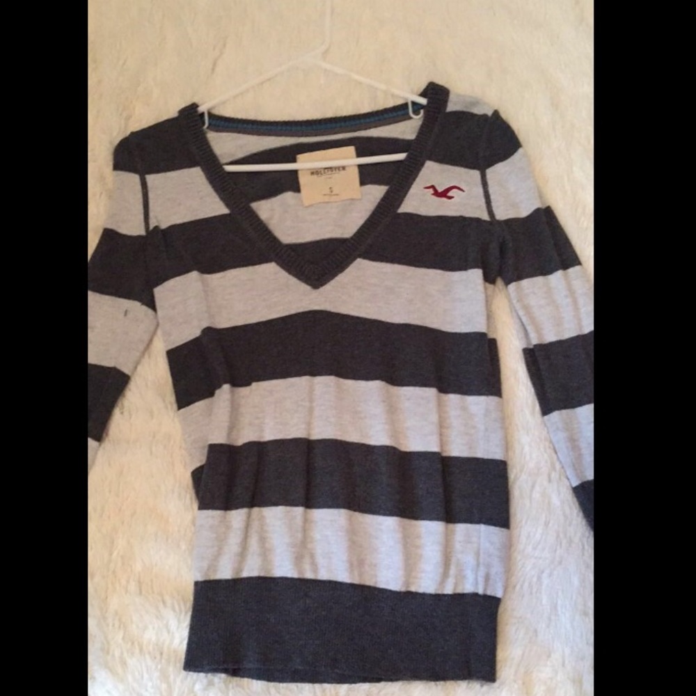 Hollister V-neck sweater!