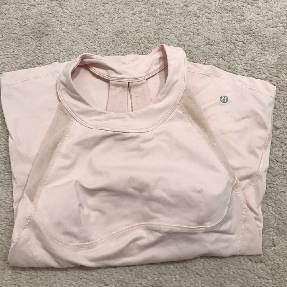 Pink lulu top.