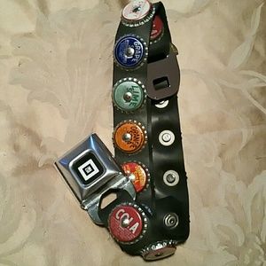 GM Seatbelt Buckle & Soda Cap Belt