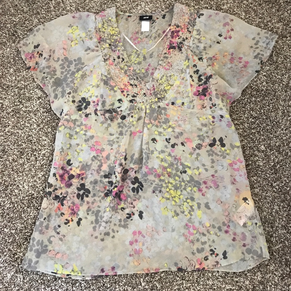 Floral top
