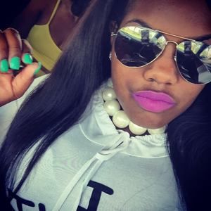 Meet your Posher, Jasmine