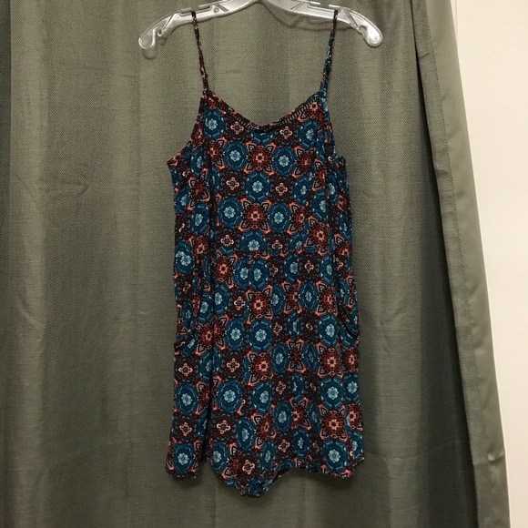 Patterned romper - Picture 1 of 3