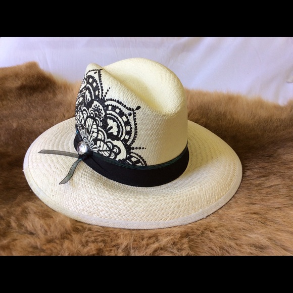 Hat - Picture 2 of 2