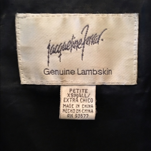 VINTAGE‼️GENUINE LAMBSKIN LEATHER JACKET! - Picture 8 of 16