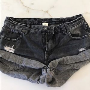 Billabong short shorts