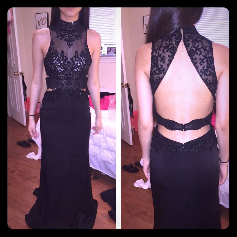 Elegant beautiful prom dress!