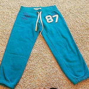 Aeropostale Womens Cropped Sweatpants. XS