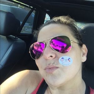 Meet your Posher, Kim