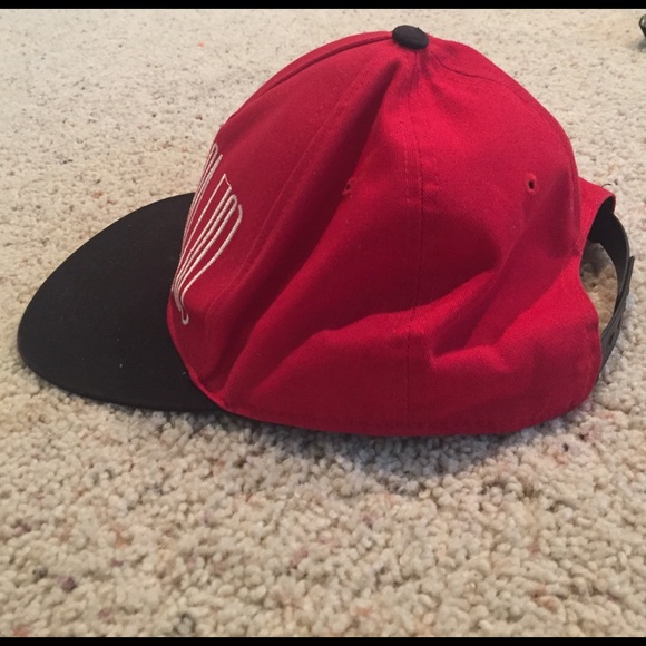 Diamond hat - Picture 3 of 4