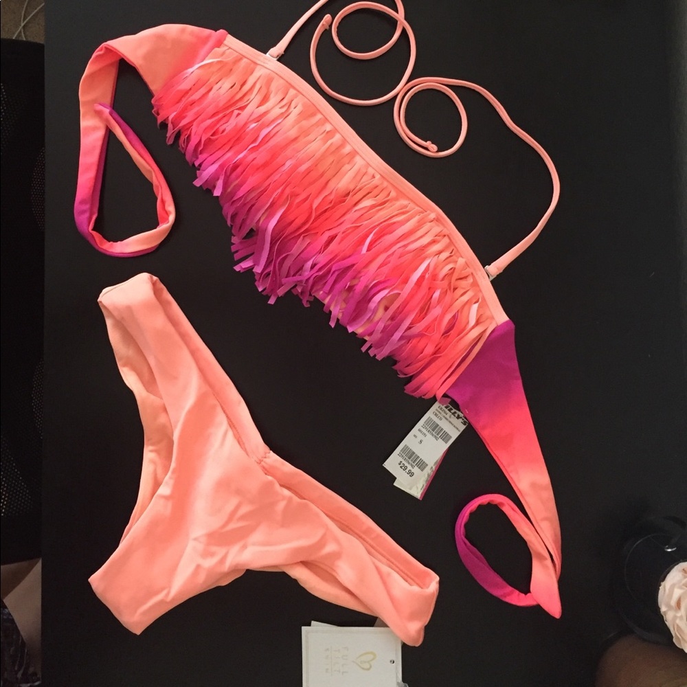 Ombré bikini top with matching cheeky bottoms NWT
