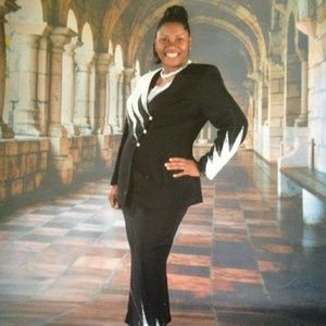 Meet your Posher, Sonya
